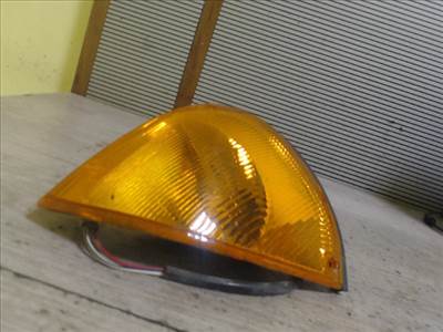SUZUKI SWIFT 96-05 Bal első irányjelző