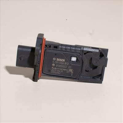 BMW 1er F40, 3er G20-G21, 5er G30-G31, 6er G32, 7er G11-G12, 8er G14-G15-G16, X2 F39, X3 G01, X4 G02, X5 G05, X6 G06, X7 G07 légtömegmérő (Cikkszám:13628580022)