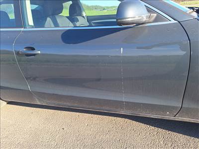 Audi A5 (B8 - 8T) Lz7h jobb első ajtó 