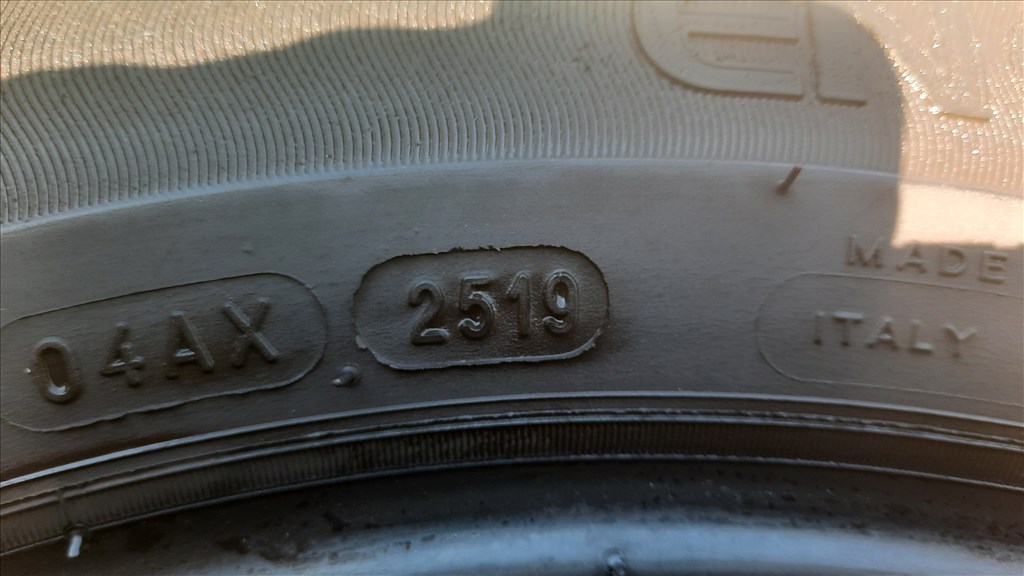  205/55 R16 Michelin Nyári gumik 7. kép