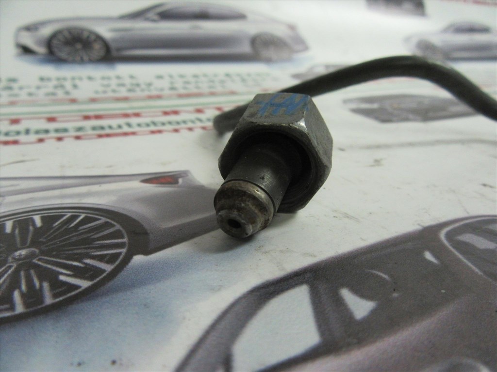 Alfa Romeo 159 2,4 Jtd 55188920 számú, nagynyomású szivattyú és rail cső közötti cső 2. kép