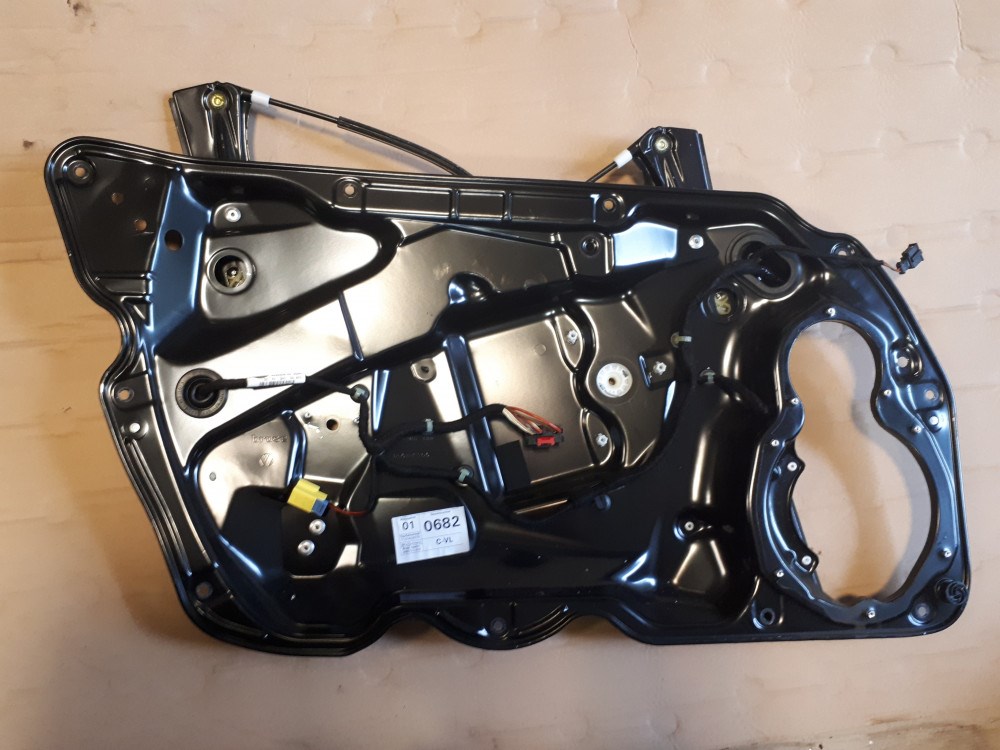 Volkswagen Passat B7 bal első ablakemelő szerkezet 3AA837461B 1. kép