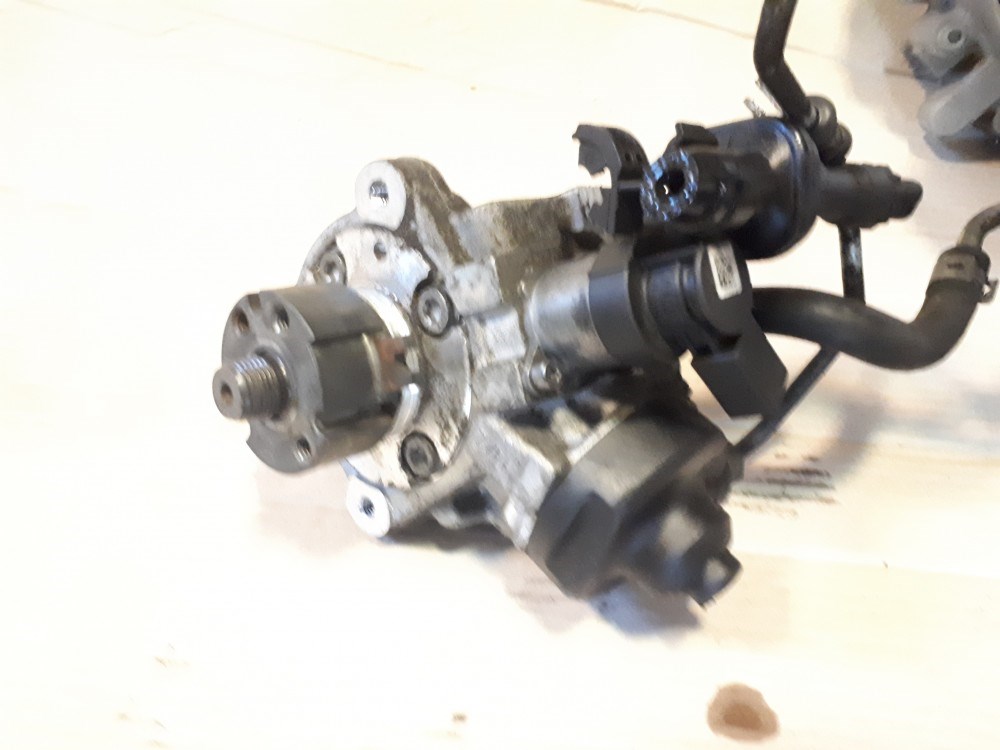 Skoda Octavia II-Superb II-Yeti 2,0 Crtdi magasnyomású pumpa 03L130755 1. kép