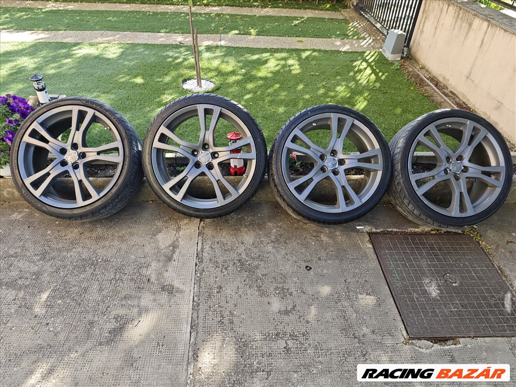  5x112 lyukosztású 8JJ 19" használt OZ alufelni 1. kép