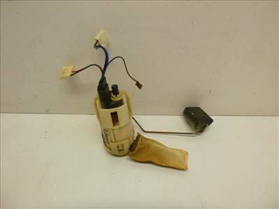 Suzuki Liana  üzemanyagszivattyú