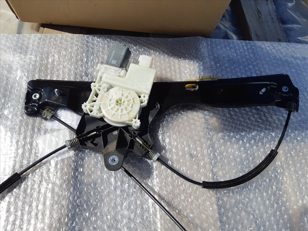 Opel Astra K Vauxhall bal első ablakemelő 39142315LH 8. kép