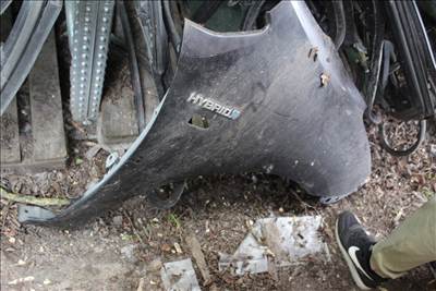 Toyota Prius jobb első sárvédő 