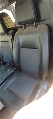 Toyota Proace II Bal első ülés 