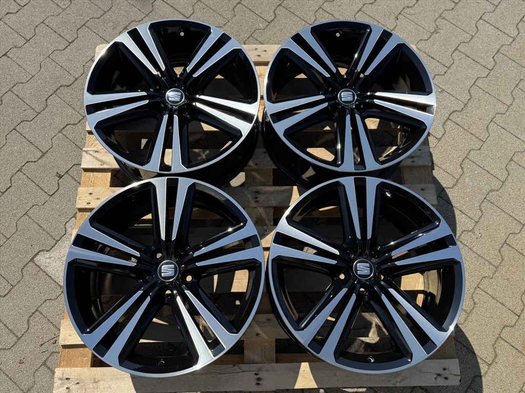 R19 5x112 Original SEAT  Leon Cupra  8J ET50 OE 5F0601025K gyári alufelnik felnik 2. kép