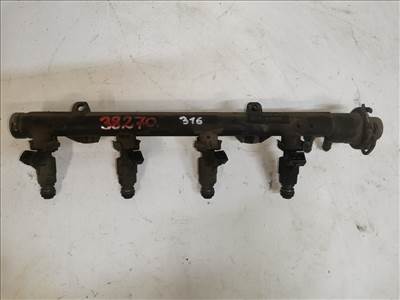 SEAT IBIZA II (6K1) 1.4 i Porlasztó Sor / Híd #38270# 030133319G