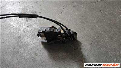 Mercedes W163 ML jobb hátsó ajtózár  a1637302635