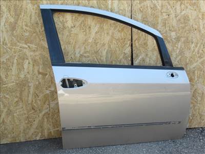111127 Fiat Linea jobb első ajtó a képen látható sérüléssel 52063481