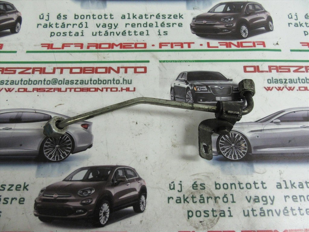 Alfa Romeo 159 2,4 Jtd nagynyomású szivattyú és rail cső közötti cső 1. kép