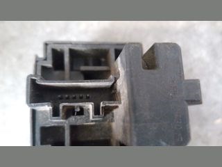 Renault Mégane II Fényszórómagasság Állító Kapcsoló *123059* renault-8200121805b 4. kép