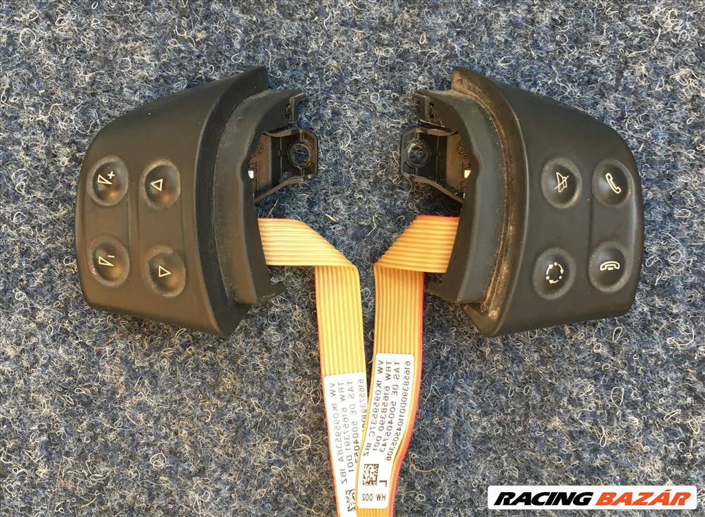 Eladó Vw Volkswagen mk5-ös hibátlan műanyag és bőr kormány. 2003-2012-ig. Akár cserélve. Bp/posta 14. kép