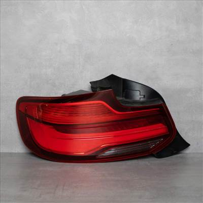 BMW 2er F22-F23, 2er F87, Bal hátsó lámpa LED (További adatokat a leírásban kerrese!)