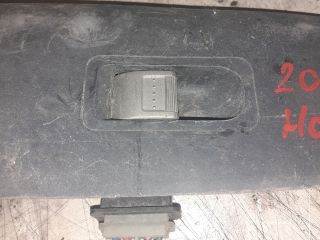 Renault Mégane I Bal hátsó Ablakemelő Kapcsoló *130875*