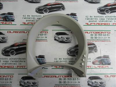 Fiat 500 735634704 számú kilóméter óra körülötti burkolat