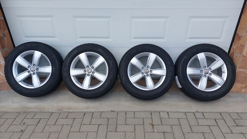 Gyári, VW Tiguan 17”/CORVARA/ alufelni, téli gumi,szenzor 6. kép