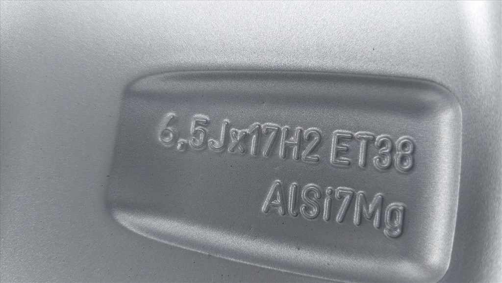 Gyári, VW Tiguan 17”/CORVARA/ alufelni, téli gumi,szenzor 19. kép