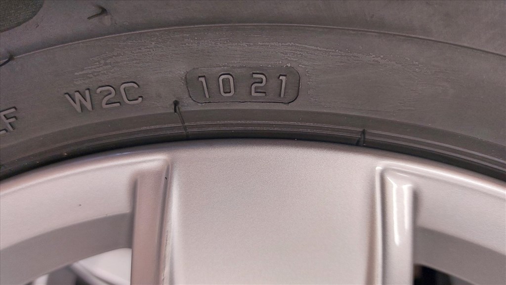 Gyári, VW Tiguan 17”/CORVARA/ alufelni, téli gumi,szenzor 22. kép