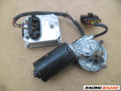 Volkswagen Sharan I első ablaktörlő motor  1395106