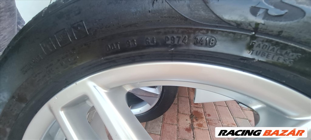  5x130 lyukosztású 19" újszerű (gyári felni) alufelni, rajta 255/55 használt Pirelli téli gumi gumi  3. kép