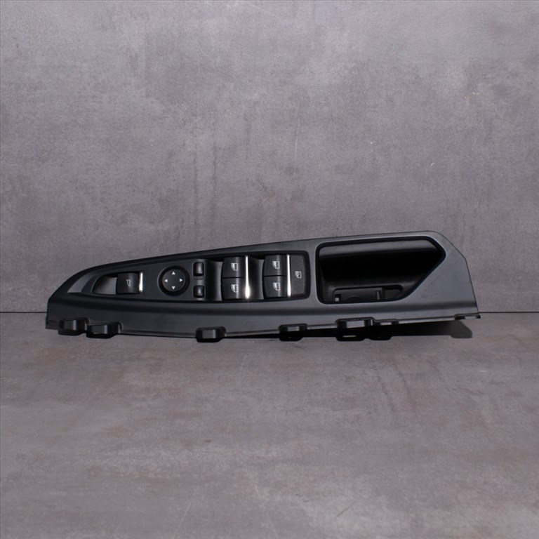 BMW 2er F45-F46, X1 F48, X2 F39, X5 F15-F85, X6 F16-F86 Ablakemelõ kapcsoló (Cikkszám: 61319297349, 61319362116) 1. kép