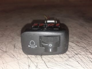 Renault Mégane I Fényszórómagasság Állító Kapcsoló *135901* m20010 1. kép