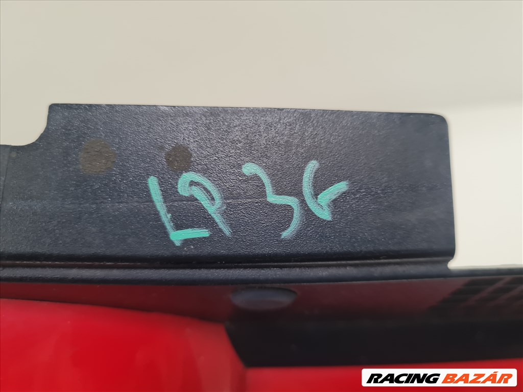 Volkswagen Golf IV hűtőrács LP3G (19845) 5. kép