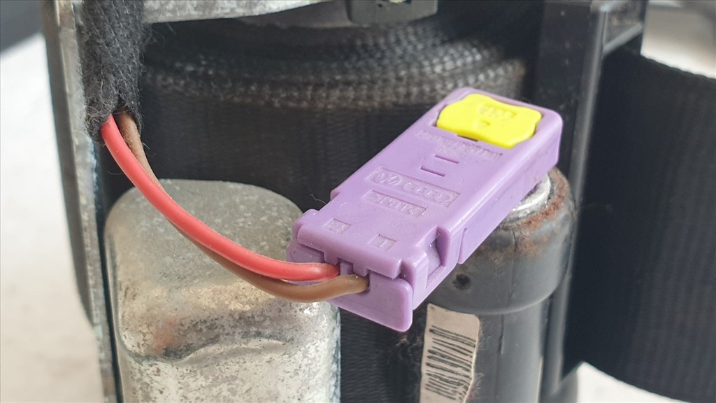  509598 Audi A6 C6, 2007, Jobb Első Övfeszítő, Biztonsági Öv. 8. kép