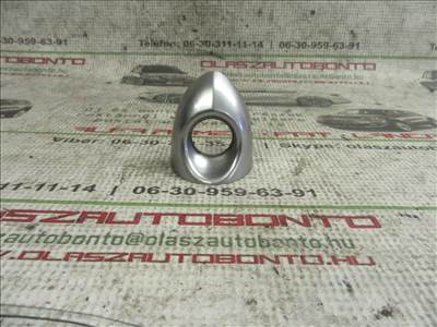 Alfa Romeo Mito bal oldali zárbetét kupak