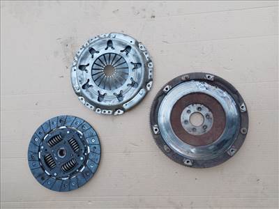 Citroen C4 II-DS3 1,6 HDI kuplung szett lendkerékkel C4_KUPL