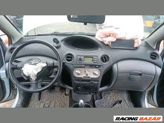 Toyota Yaris (XP10) Vészvillogó Kapcsoló *132719*