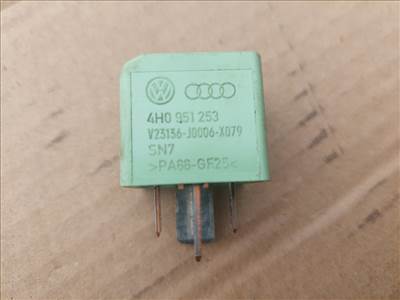 Skoda-Volkswagen-Seat relé 4H0951253