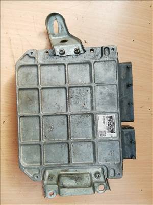 158526 Toyota Yaris II. 2006-2011 1,3 benzin Motorvezérlő  MB275300-4331 , 89661-ODB00