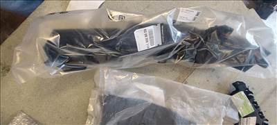 Dacia Duster 1 Bal első lökhárító belső tartó. 620930831r