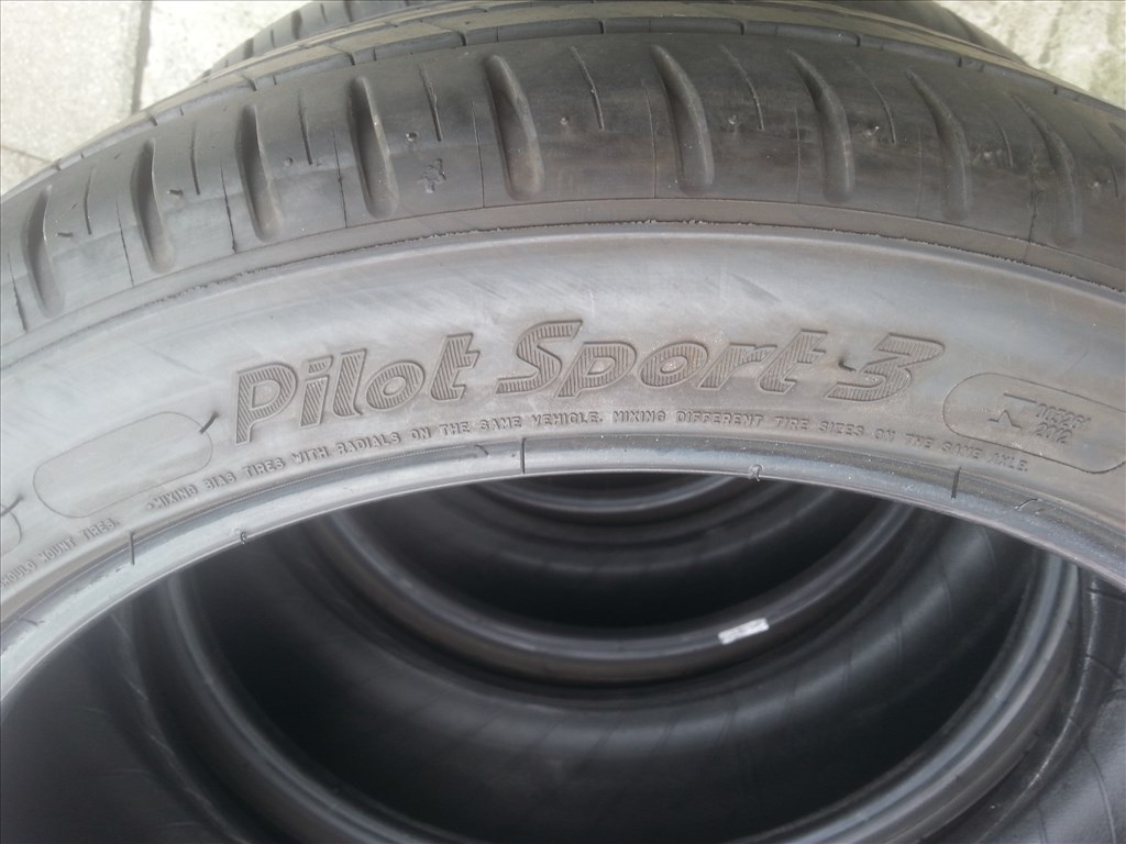  215/45ZR18 Michelin Pilot Sport3 nyári gumi  6. kép