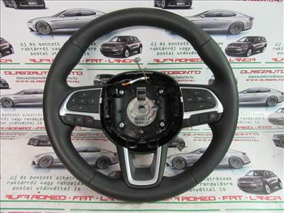 52027 Jeep Renegade bőr, multikormányos kormánykerék a képen látható sérüléssel