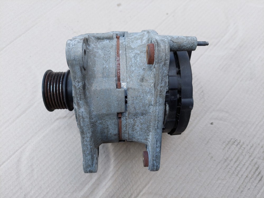 Skoda Octavia II 1,4 1,6V generátor 036903024J 1. kép