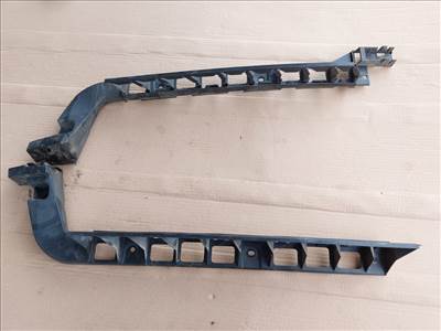 Skoda Octavia III kombi hátsó lökhárító tartó pár  5E9807863