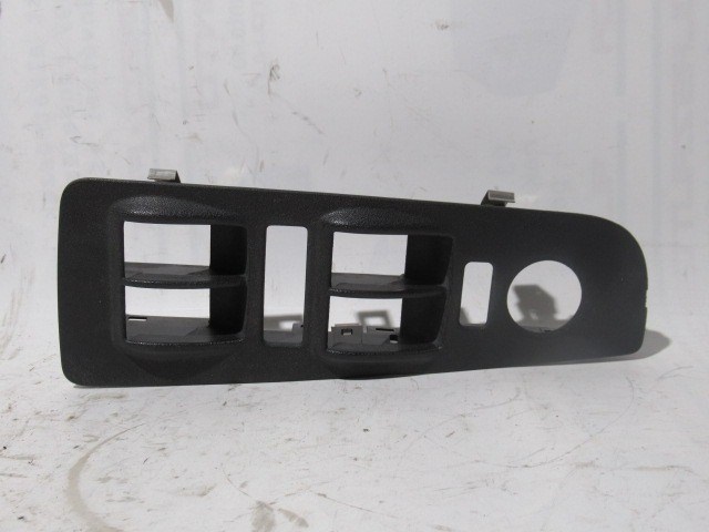 Lancia Delta bal első ablakemelő kapcsoló tartó 4 elektromos ablak 735474934 1. kép