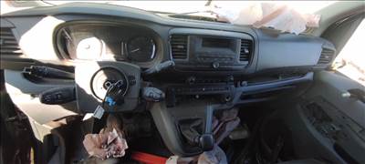 Toyota Proace II Óracsoport