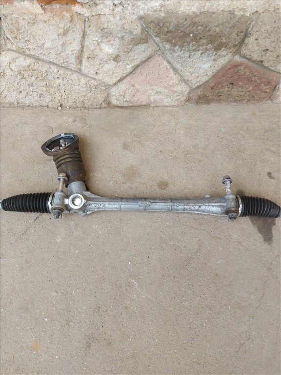 Toyota Auris (E150) 1.4 D-4D Kormánymű 3289 0z090417c 7. kép