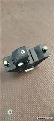 Ablakemelő kapcsoló (bal hátsó) Kia Stonic 4d65201000