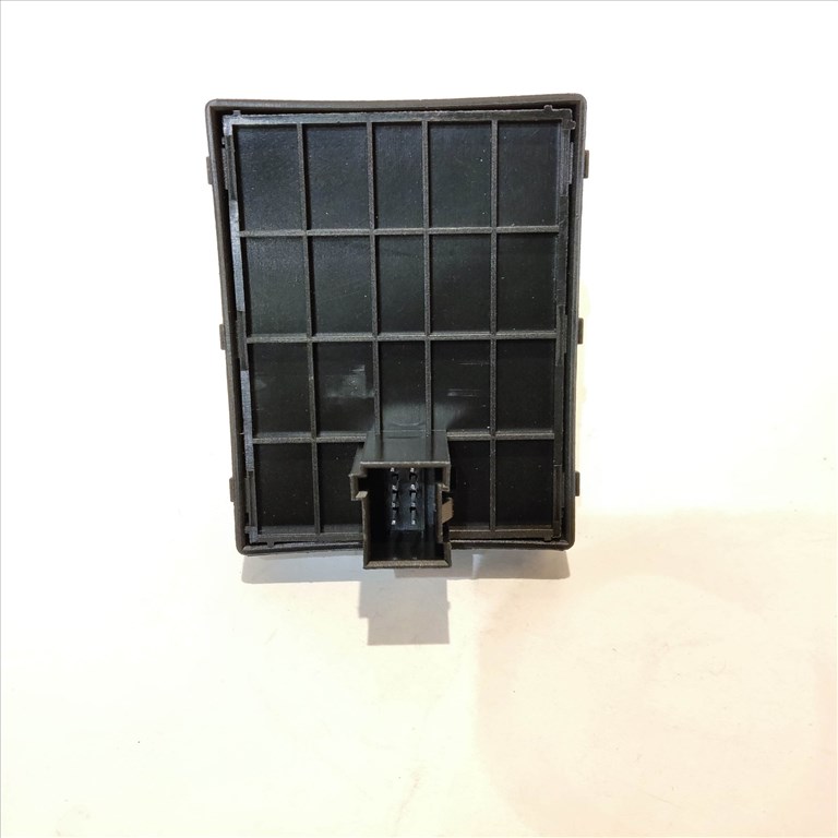 Fiat Doblo 2009-2015 utángyártott új bal első ablakemelő kapcsoló 735498677 2. kép