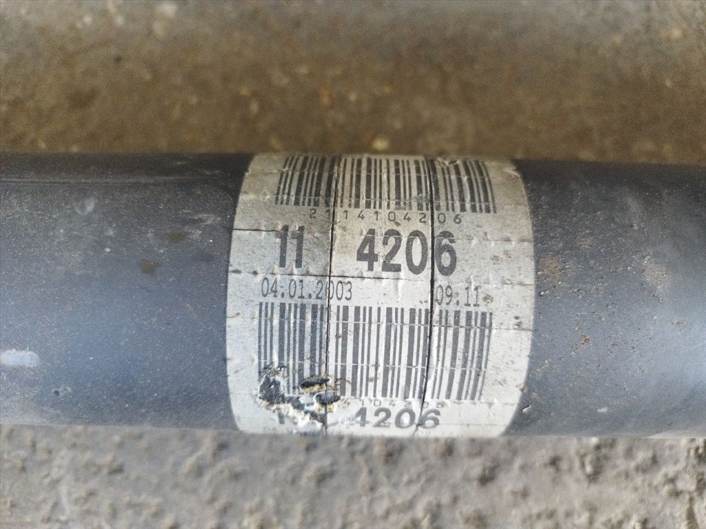 Mercedes w211 E 220 CDI kardántengely 2114104206 3. kép