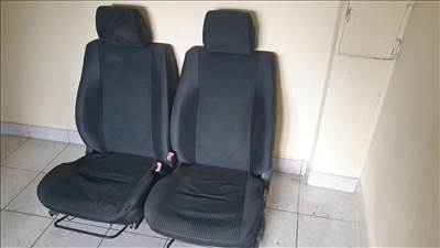 Suzuki Swift első ülés 