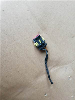 143814 Alfa Romeo Giulietta 2010-2020 bal hátsó, külső lámpa elektromos csatlakozó 50513613