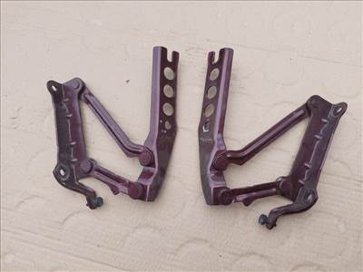 Skoda Fabia II-Roomster motorháztető zsanér 5J0823301